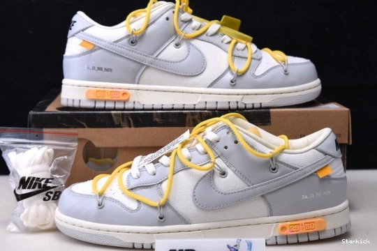 Low Dunk Nike DM1602-103 Lot  29 O-W 0802